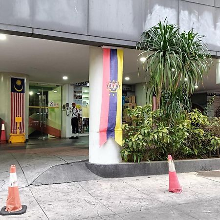 Taragon Bbcc Apartment Kuala Lumpur Bagian luar foto