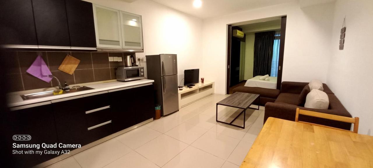 Taragon Bbcc Apartment Kuala Lumpur Bagian luar foto