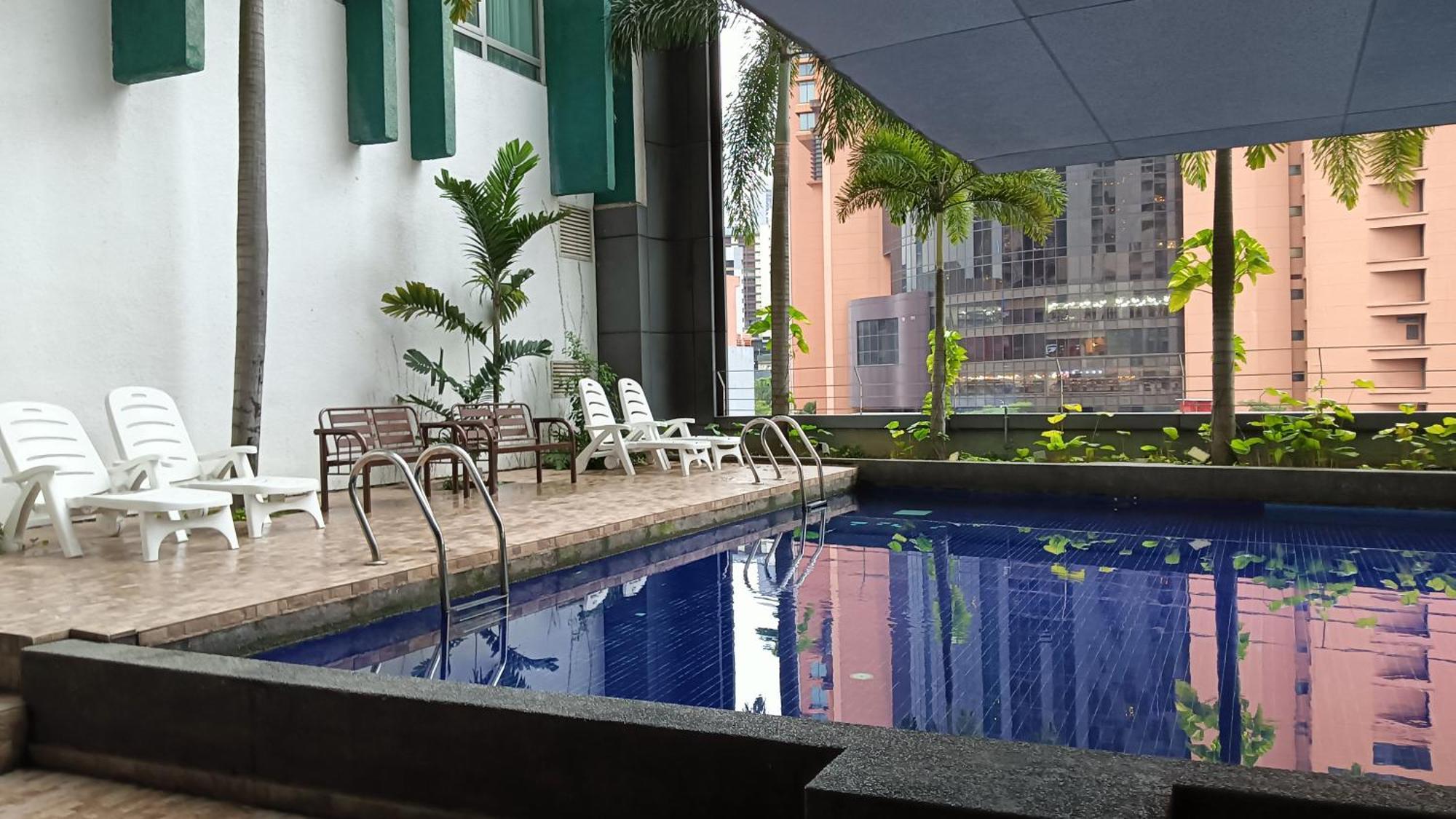 Taragon Bbcc Apartment Kuala Lumpur Bagian luar foto